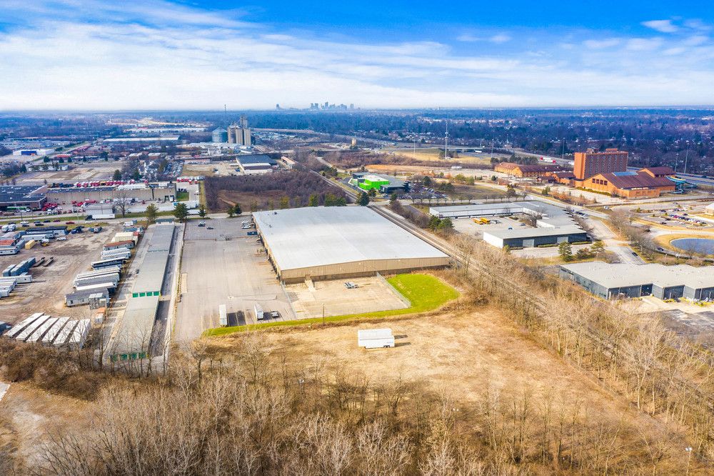 2100-2110 Cloverleaf St, Columbus, OH 43232